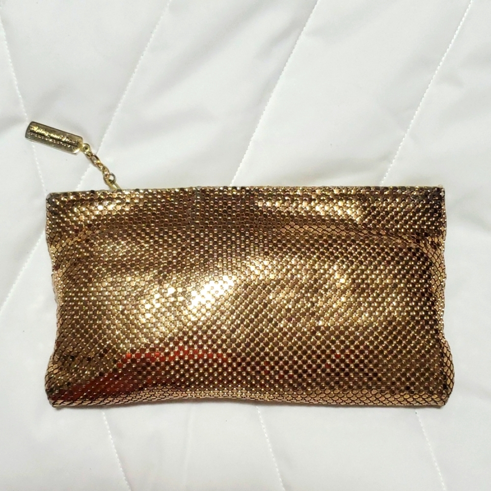 Whiting & Davis International Gold Sequim Bag.